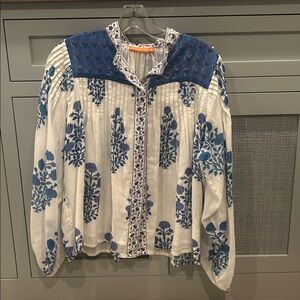Oliphant blouse long sleeve size small 100% cotton